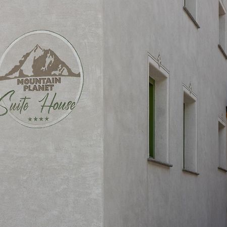 Snow Mountain Planet Suite House Livigno Exterior photo